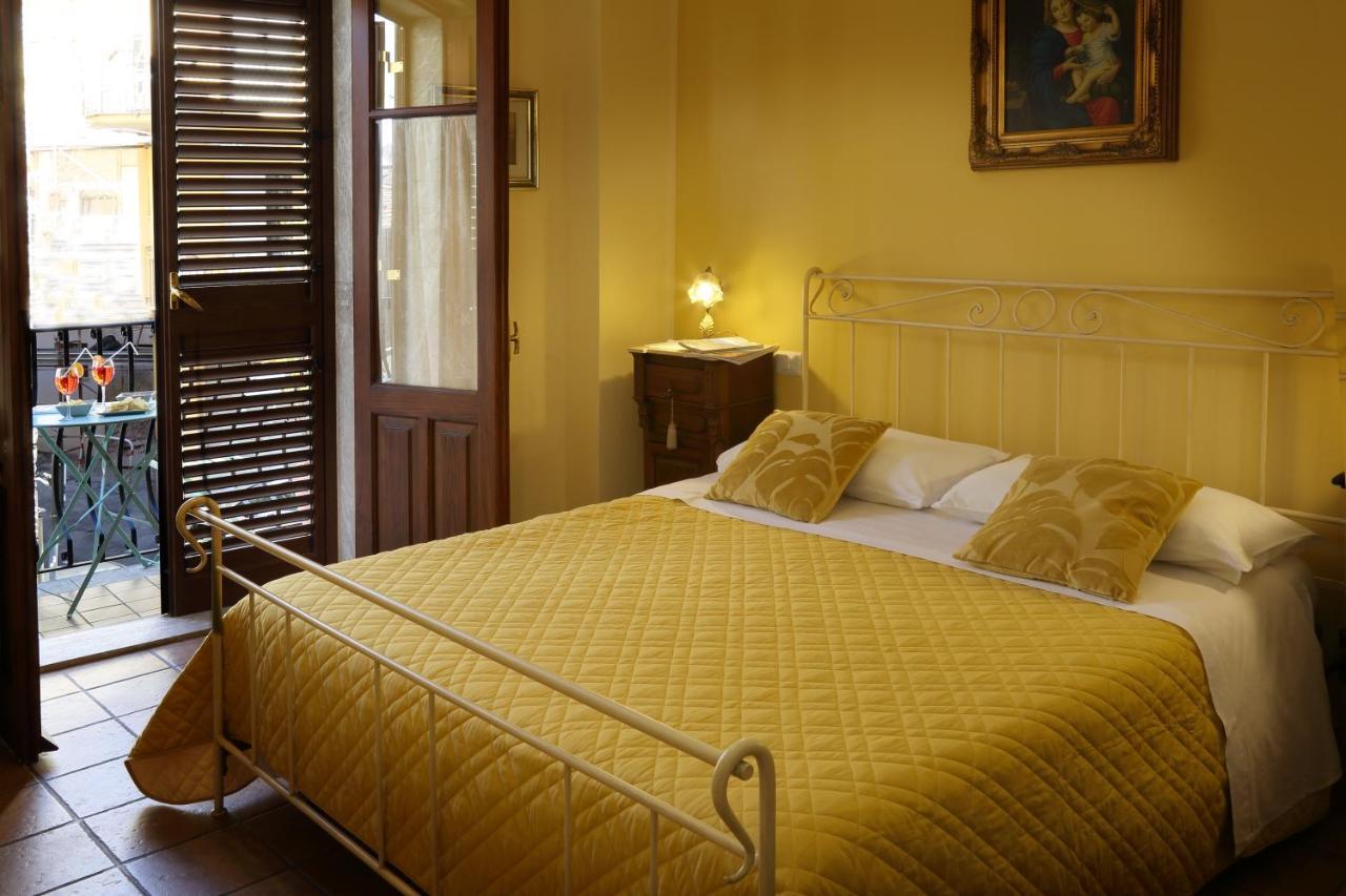 Casa Antico Borgo Cuseni Apartamento Taormina Exterior foto