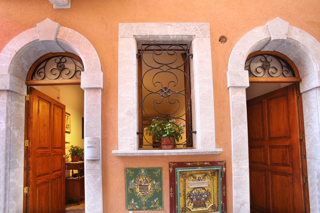 Casa Antico Borgo Cuseni Apartamento Taormina Exterior foto